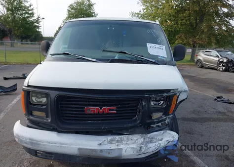 1999 GMC Savana Standard из США, поврежденный, VIN 1GTFG25MXX1069117